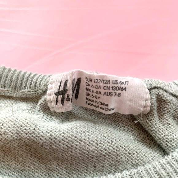 ⭐️ Cute H&M top ⭐️ - Picture 2 of 2